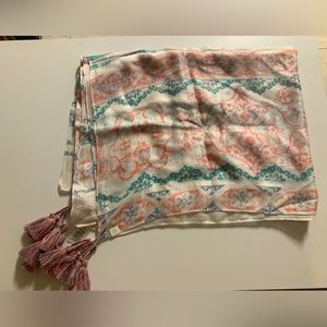Never worn Caslon Pareo scarf, wrap, coverup. White Seastar Stamp print